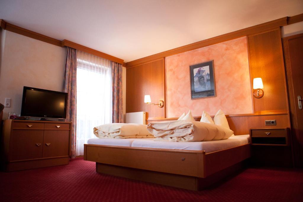 Kehlbachwirt Hotel Niedernsill Room photo